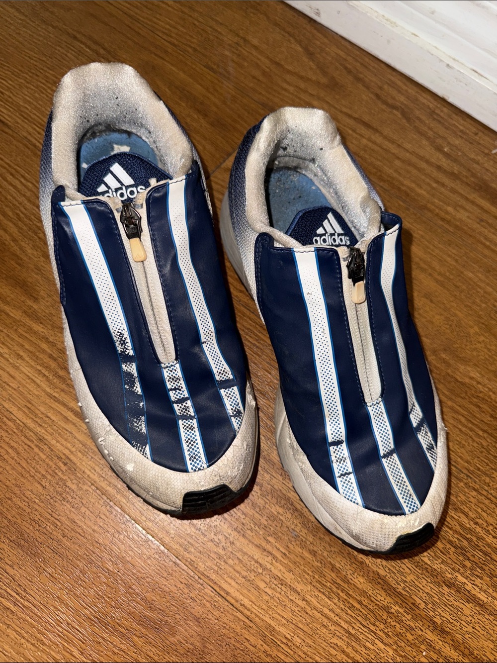 Vintage rare adidas kumacross from 2000’s